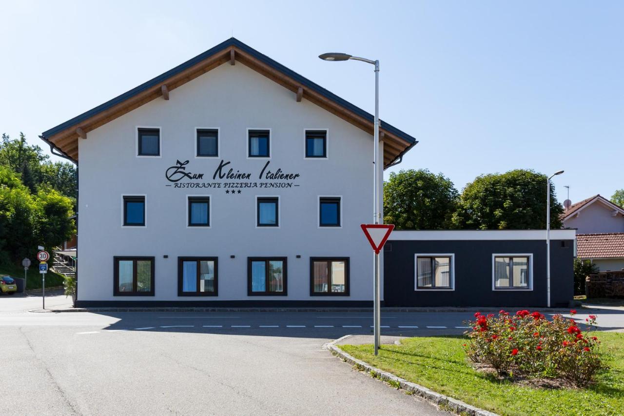 Zum Kleinen Italiener - Ristorante Pizzeria Pension Geinberg Kültér fotó