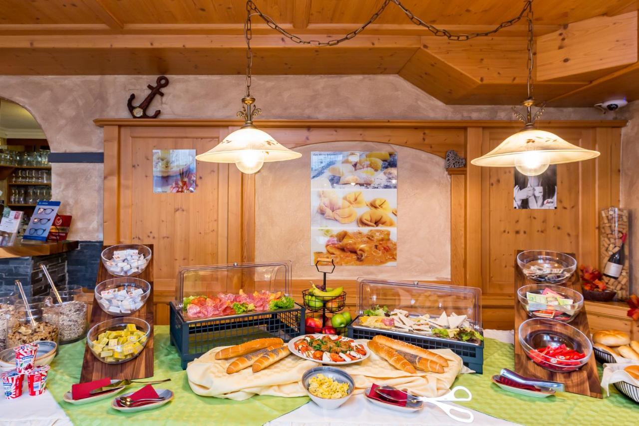 Zum Kleinen Italiener - Ristorante Pizzeria Pension Geinberg Kültér fotó